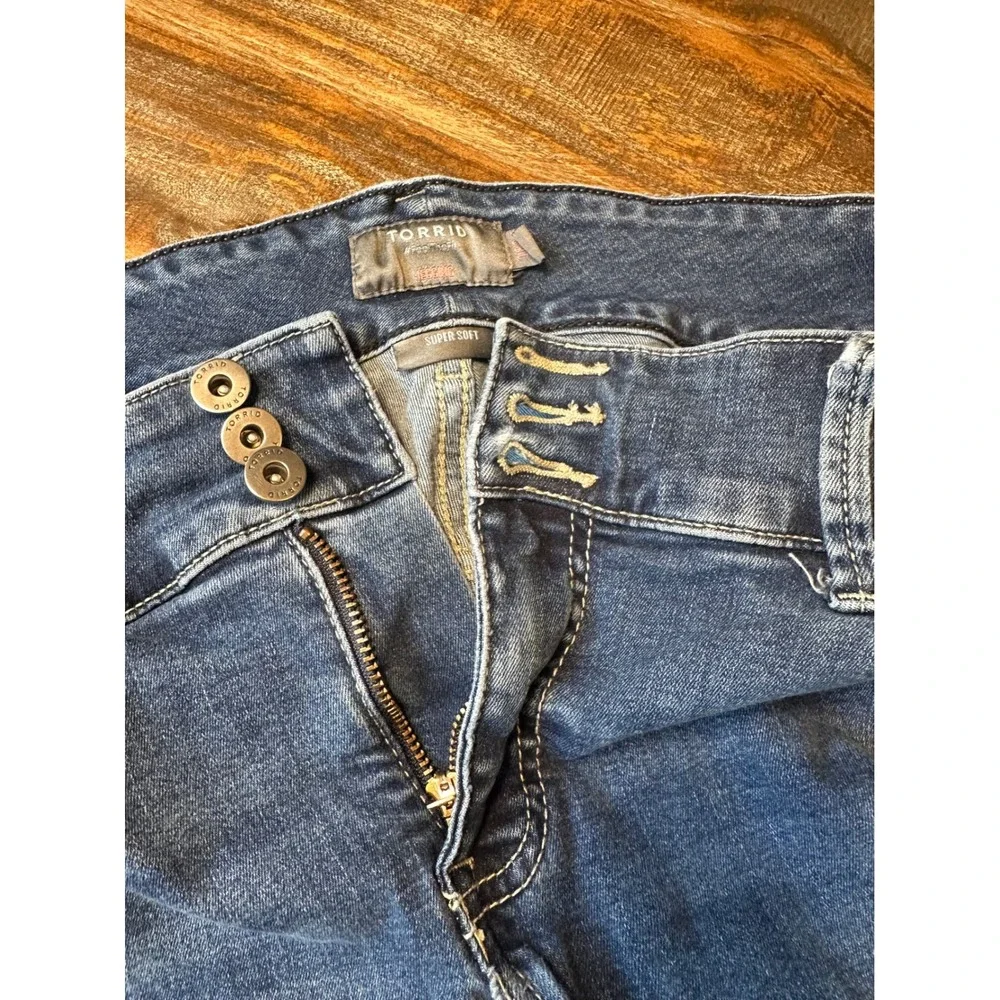 Torrid Super Soft Jeggings‎ Womens 18S Medium Wash High Rise Skinny Jeans Denim